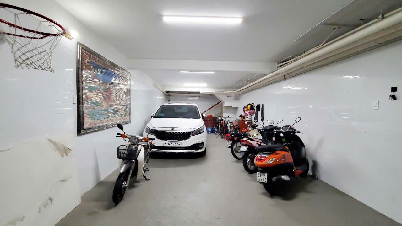 z7288201221544_420212a6994710fe32bf6ab6b2b9b8d6